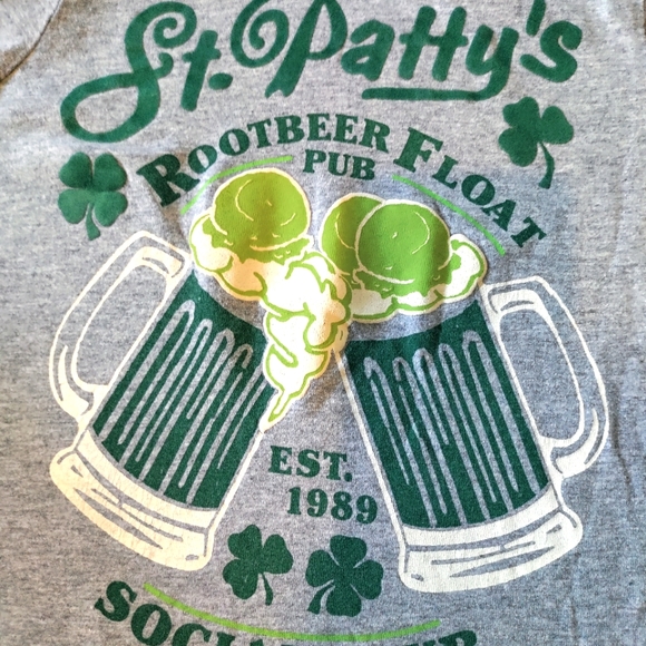 St.Patrick shirt size 4 baby Gap - Picture 2 of 4